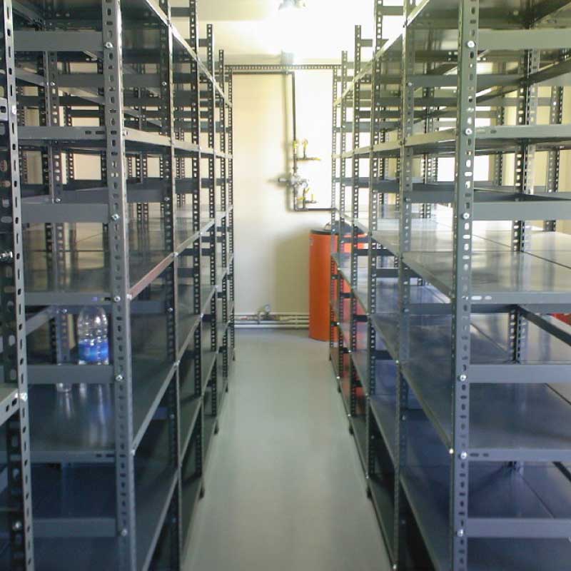 Stainless Steel Shelves Manufacturers In Delhi